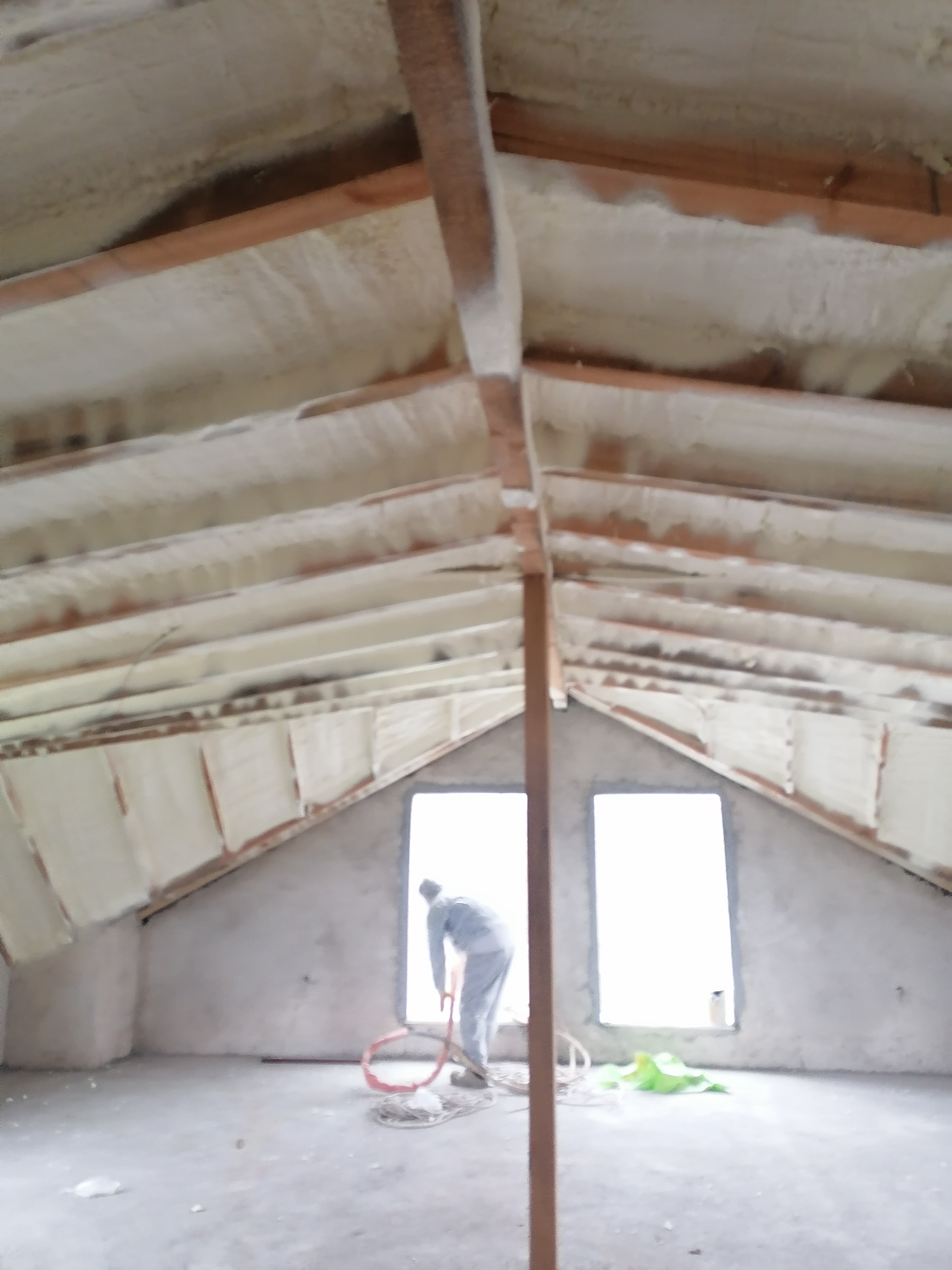 Çatı Püskürtme Köpük