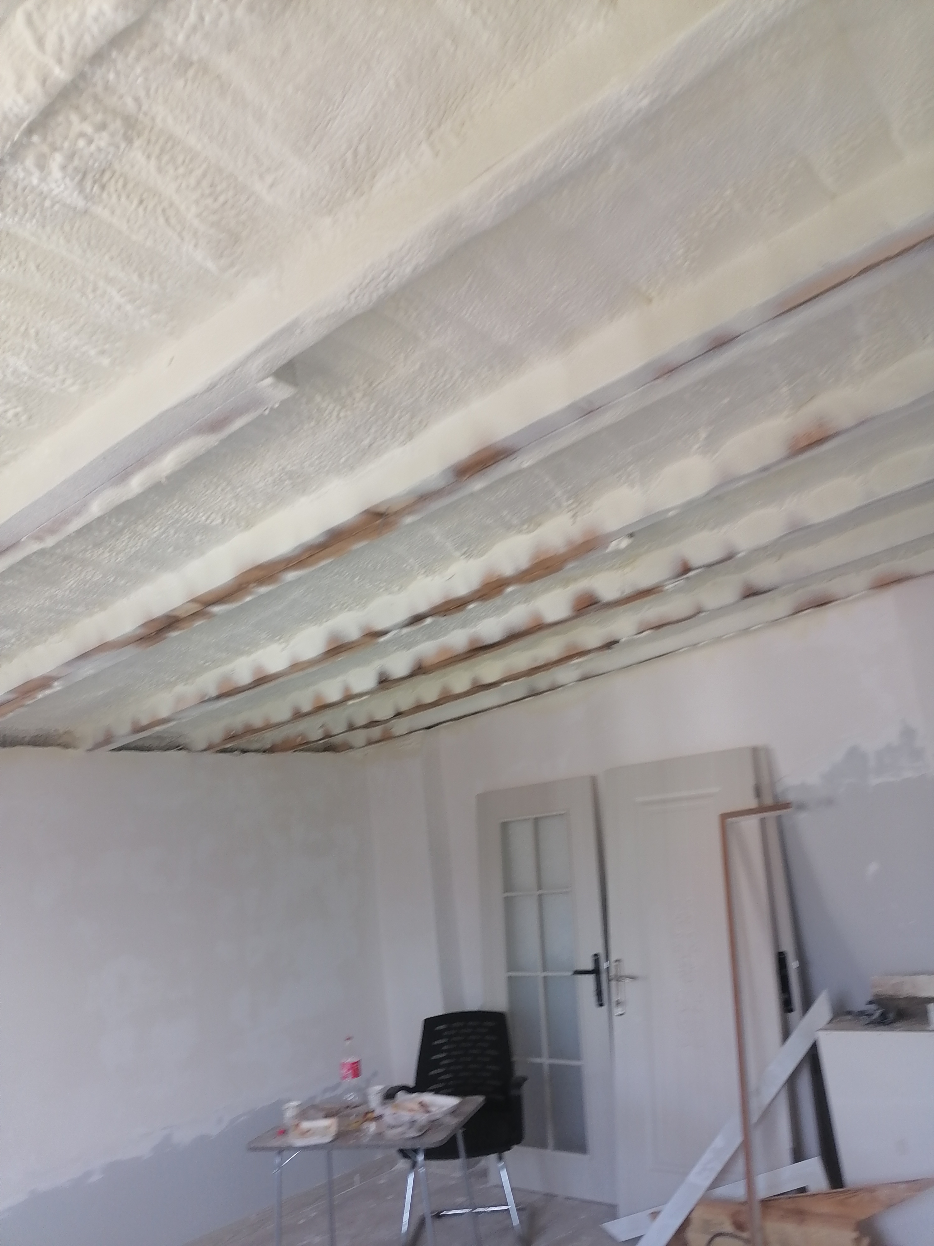 Çatı İzolasyon Kopugu